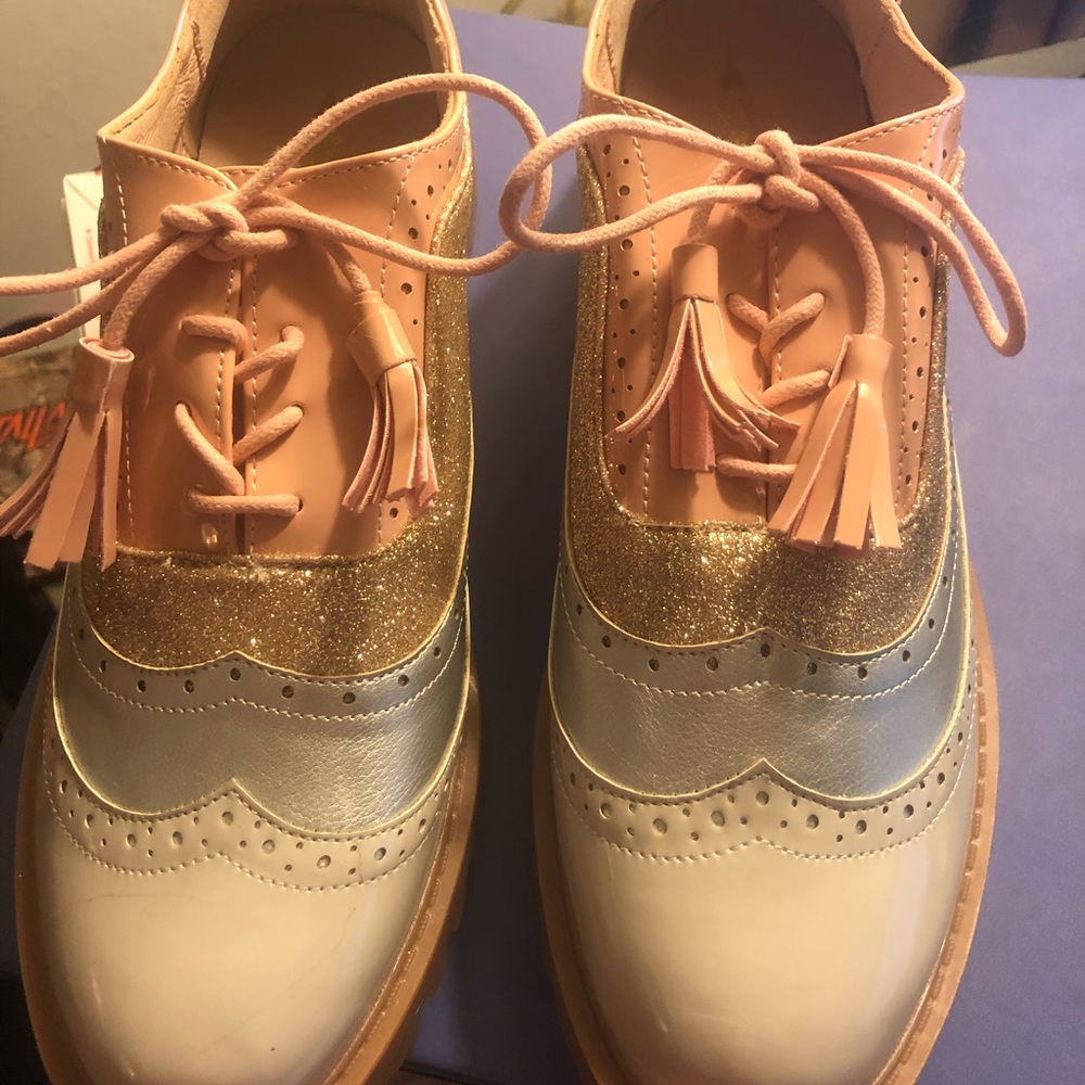 Jolimall Lace-Up Sequins Insert Chunky Heeled Boot